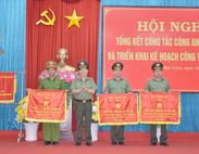 Thứ trưởng Nguyễn Văn Sơn dự triển khai công tác năm 2019 của Công an Bạc Liêu