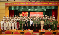 Góp phần tô thắm thêm truyền thống anh hùng vẻ vang của lực lượng Công an nhân dân