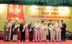 Bộ Công an tổ chức gặp mặt nhân kỷ niệm 90 năm Ngày thành lập Đảng Cộng sản Việt Nam