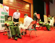 Lực lượng Công an nhân dân với "Hành trình giọt máu nghĩa tình"