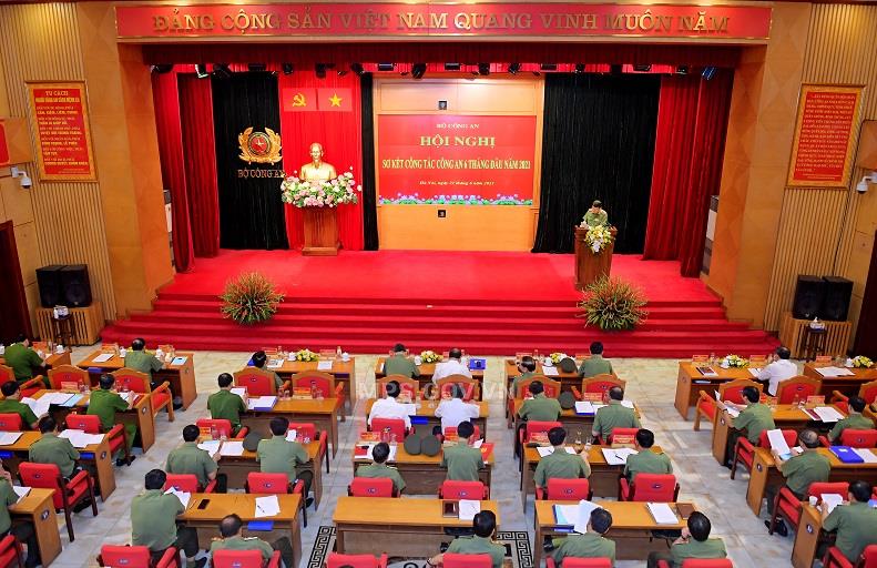 Toàn cảnh Hội nghị