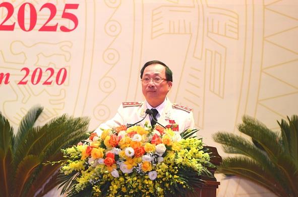 Thượng tướng Nguyễn Văn Thành hướng dẫn tổ chức, sinh hoạt các Đoàn đại biểu dự Đại hội tại phiên trù bị.