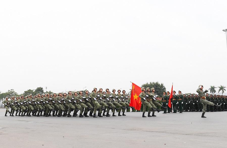 Trung đoàn Bộ binh tham gia duyệt đội ngũ tại Lễ xuất quân, diễn tập.