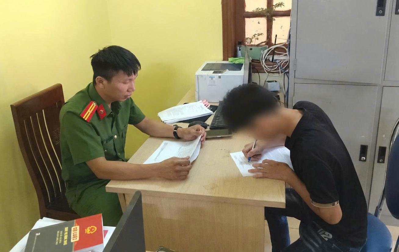 Tam Giang.jpg