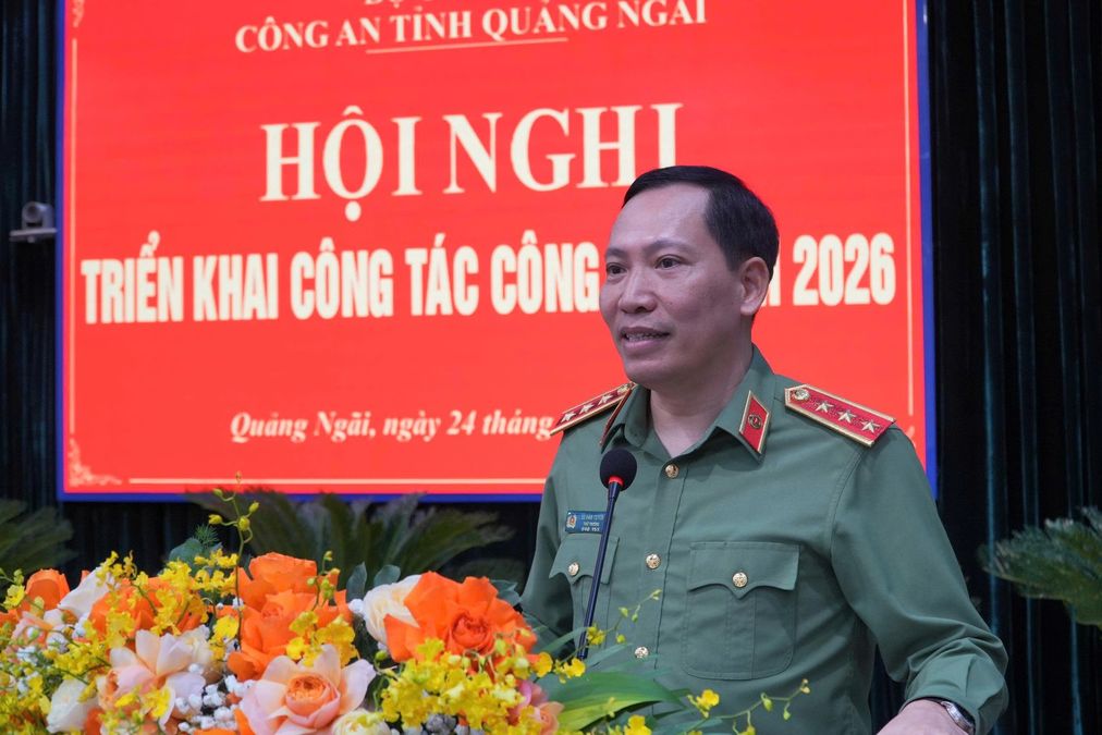 Thứ trưởng Lê Văn Tuyến dự và chỉ đạo Hội nghị triển khai công tác Công an năm 2026 của Công an tỉnh Quảng Ngãi