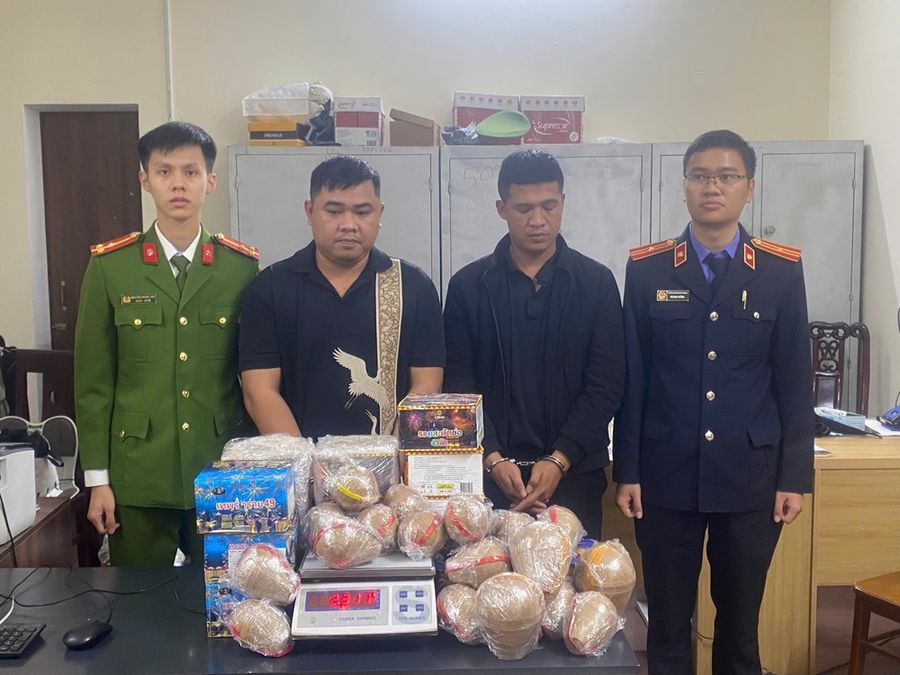 Công an tỉnh Nghệ An triệt xóa đường dây sản xuất, buôn bán pháo nổ, thu hơn 03 tấn thuốc pháo, pháo và tiền chất