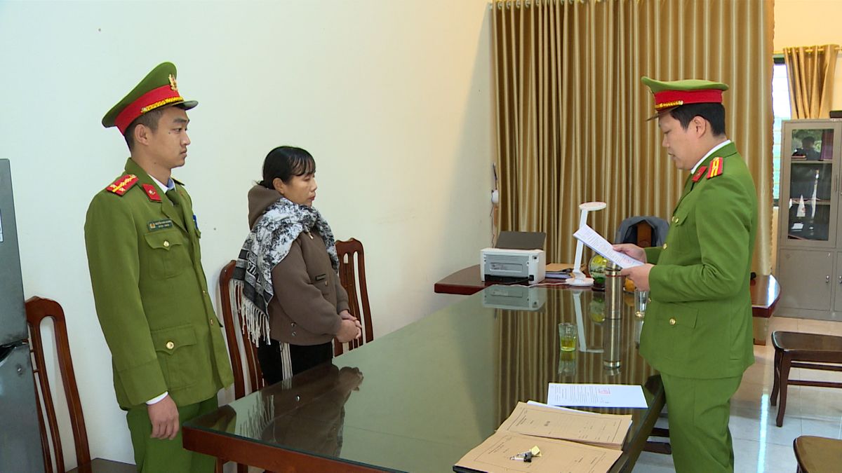 Hưng Yên: Khởi tố vụ án vi phạm quy định về an toàn thực phẩm, thu giữ gần 3 tấn giá đỗ sử dụng chất cấm