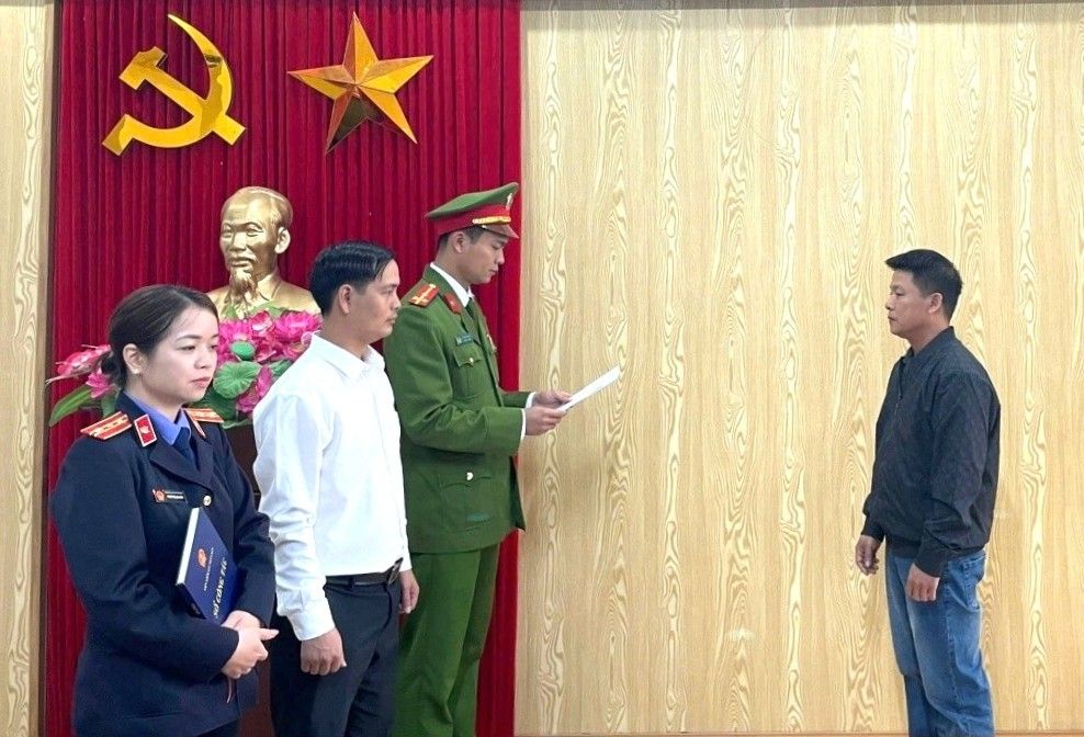 Ninh Bình: Khởi tố, bắt tạm giam bị can sản xuất dấm ăn giả số lượng lớn