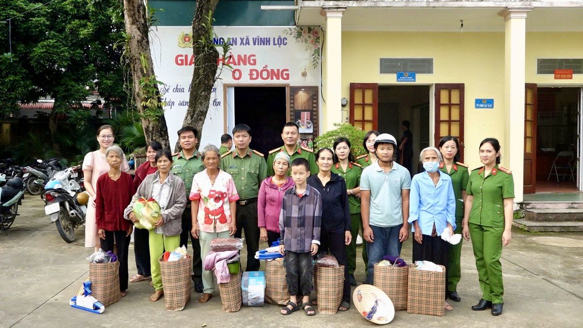 Tuổi trẻ vì dân qua Mô hình “Đội Thanh niên xung kích vì Nhân dân phục vụ” và Gian hàng 0 đồng