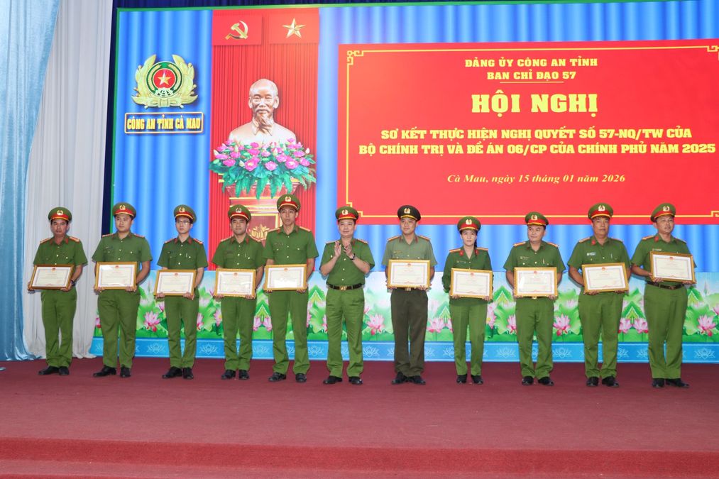 Công an tỉnh Cà Mau tiên phong, bứt phá trong hành trình chuyển đổi số