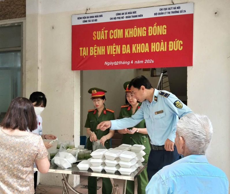 Lan tỏa yêu thương từ những “Suất cơm không đồng” tại xã Hoài Đức (Hà Nội)