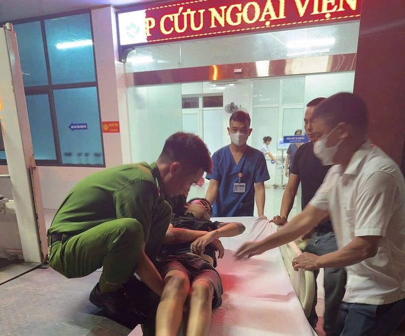 Hà Tĩnh: Kịp thời cứu người gặp nạn trong đêm khuya