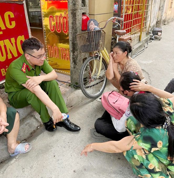 Thanh Hoá: Trong vòng tay an toàn - Hành trình 180 phút đưa bé gái lạc đường trở về