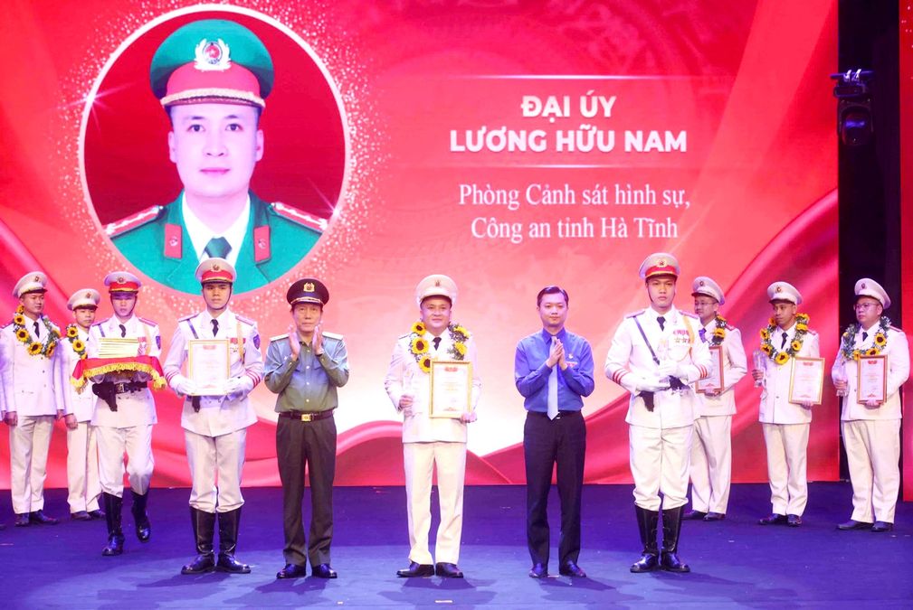 Người “giữ mạch dữ liệu” phía sau những chiến công của Cảnh sát hình sự Hà Tĩnh