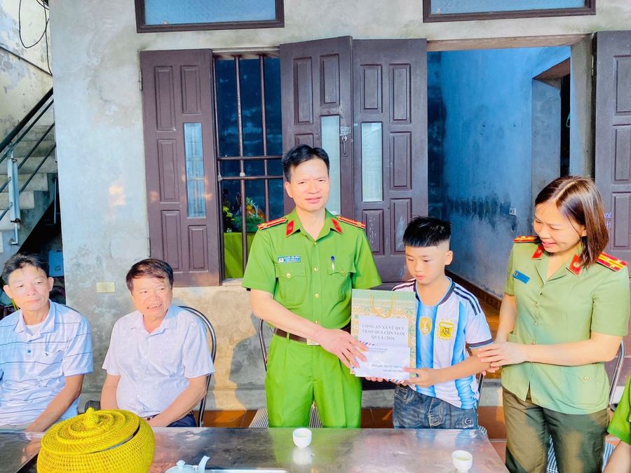 Lan tỏa mô hình dân vận khéo “Điểm tựa yêu thương”, vì trách nhiệm cộng đồng