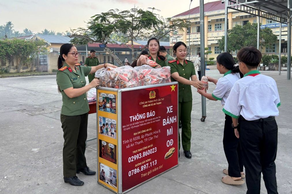 Lan tỏa phong trào “Ba Nhất” từ những việc làm giản dị