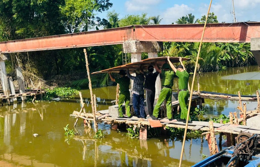 Chung tay xây dựng cầu dân sinh – gắn kết địa bàn, vì Nhân dân phục vụ