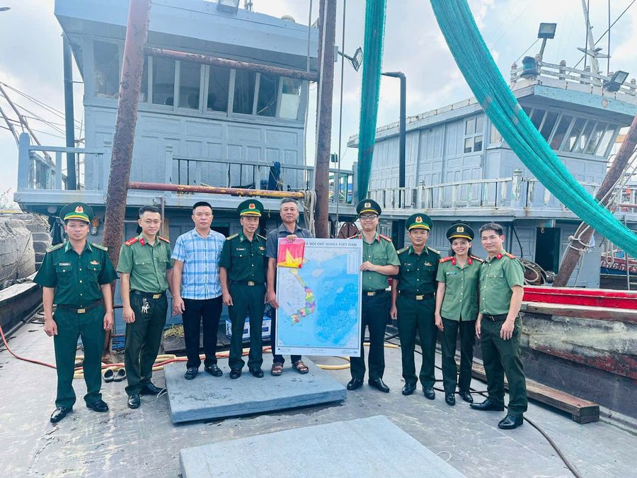 Phòng An ninh đối ngoại Công an tỉnh Hưng Yên tăng cường đảm bảo an ninh tuyến biển trong tình hình mới