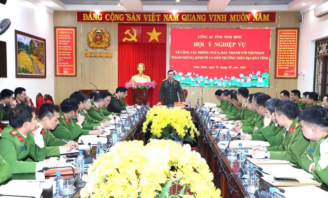 Phát huy truyền thống vẻ vang, xây dựng lực lượng Cảnh sát kinh tế Công an Ninh Bình vững mạnh, hoàn thành xuất sắc nhiệm vụ được giao