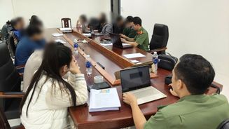 Triệt xóa đường dây lừa đảo chiếm đoạt hàng chục tỷ đồng bằng hình thức đầu tư đồng tiền mã hóa