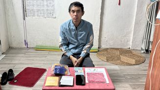 Quảng Trị: Bắt quả tang đối tượng mua bán trái phép gần 2.000 viên ma túy tổng hợp