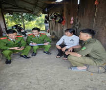 Lai Châu: Công an xã Pu Sam Cáp tăng cường rà soát, kiểm tra cư trú trên địa bàn bảo đảm ANTT Đại hội đại biểu toàn quốc lần thứ XIV