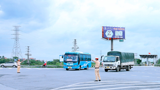 Công an Ninh Bình tăng cường tuần tra, kiểm soát, xử lý vi phạm, bảo đảm trật tự an toàn giao thông dịp Tết Nguyên đán Bính Ngọ 2026