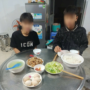 Lai Châu: Công an xã Khun Há kịp thời hỗ trợ 02 thiếu niên đi lạc hơn 300km về với gia đình