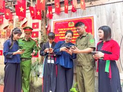 Bắc Ninh: Phát huy vai trò “hướng dẫn viên thường trực” về chuyển đổi số tại địa bàn cơ sở của lực lượng tham gia bảo vệ an ninh, trật tự ở cơ sở