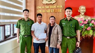 Bắc Ninh: Công an xã Bố Hạ nhanh chóng xác minh, hỗ trợ hoàn trả 640 triệu đồng do người dân chuyển khoản nhầm