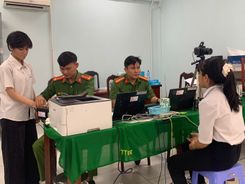 Lan tỏa tinh thần “Ba nhất” qua những ngày làm việc xuyên Lễ
