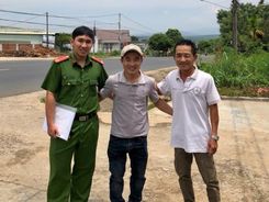 Quảng Ngãi: Công an xã Đăk Tô hỗ trợ công dân đoàn tụ với gia đình sau hơn 34 năm thất lạc
