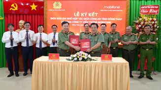 Đồng Tháp: Ký kết biên bản ghi nhớ hợp tác với Tổng Công ty Viễn thông Mobifone