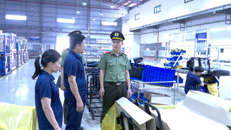 Ninh Bình: Tăng cường các giải pháp cảnh báo vi phạm, rủi ro pháp lý liên quan đến tích hợp dữ liệu quản lý