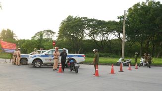 Tăng cường các giải pháp đảm bảo an toàn giao thông tại Khu công nghiệp 