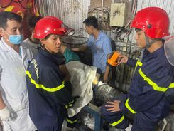 TP Huế: Giải cứu thành công nạn nhân mắc kẹt trong máy tái chế hạt nhựa