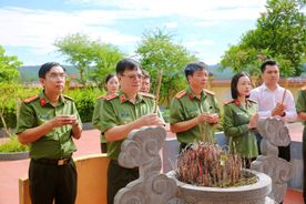 Những hoạt động tri ân của Công an tỉnh Nghệ An