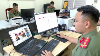 Ninh Bình: Tăng cường ứng dụng khoa học công nghệ, chuyển đổi số trong đấu tranh, ngăn chặn thông tin xấu độc trên không gian mạng