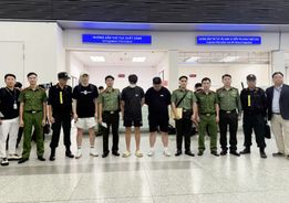 Công an tỉnh Bắc Ninh bàn giao 08 đối tượng truy nã đỏ Interpol cho lực lượng chức năng Hàn Quốc