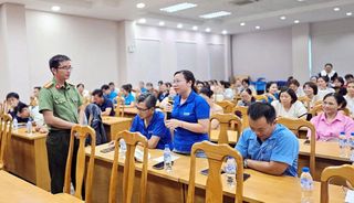 Công an tỉnh Quảng Ngãi đổi mới nội dung, phương pháp tuyên truyền pháp luật trong công nhân, người lao động