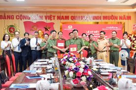 Công an tỉnh Nghệ An và Tổng Công ty viễn thông MobiFone ký kết thỏa thuận hợp tác về chuyển đổi số