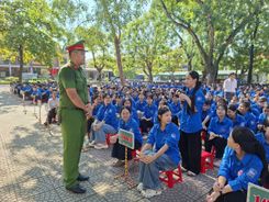 Tạo môi trường để người trẻ hiểu luật, sống có trách nhiệm và chung tay giữ gìn bình yên quê hương