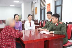 Bắc Ninh: Kịp thời ngăn chặn người dân chuyển 450 triệu đồng cho đối tượng lừa đảo giả danh Công an
