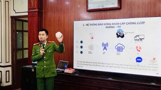 Công an Lạng Sơn tập huấn nâng cao kỹ năng phòng, chống cướp ngân hàng, tiệm vàng và tội phạm lừa đảo trên không gian mạng