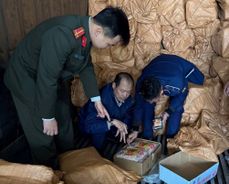 Công an Hà Nội phát hiện hơn 12 tấn thực phẩm không rõ nguồn gốc