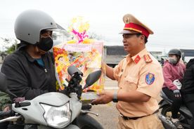 Lan tỏa hình ảnh đẹp chiến sĩ Công an nhân dân “Vì Nhân dân phục vụ” 