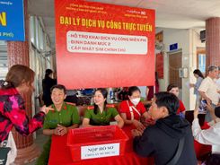 Mô hình “Đại lý dịch vụ công trực tuyến” nâng cao chất lượng phục vụ Nhân dân