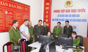 Lá chắn vững chắc bảo vệ ngày hội lớn của toàn dân