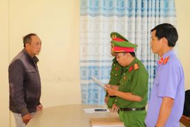 Khởi tố đối tượng sản xuất, buôn bán cà phê giả