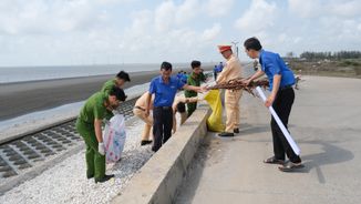 Tuổi trẻ Công an tỉnh Vĩnh Long lan tỏa ý nghĩa chương trình “Tháng Ba biên giới”